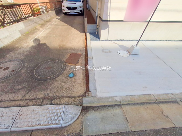 G00385187 千葉県八千代市村上 新築一戸建て 4688万円 土地面積100.14m² (約30.29坪) 建物面積105.77m² (約31.99坪) 築年月2025年09月(築１年以内)【外観8】