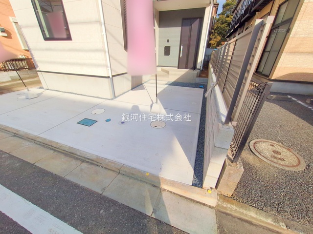G00385187 千葉県八千代市村上 新築一戸建て 4688万円 土地面積100.14m² (約30.29坪) 建物面積105.77m² (約31.99坪) 築年月2025年09月(築１年以内)【外観11】