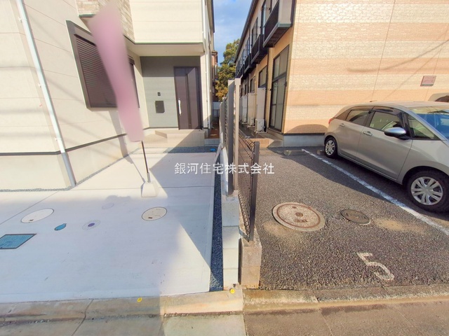 G00385187 千葉県八千代市村上 新築一戸建て 4688万円 土地面積100.14m² (約30.29坪) 建物面積105.77m² (約31.99坪) 築年月2025年09月(築１年以内)【外観12】