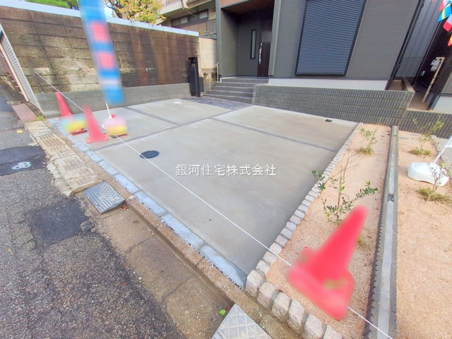 G00385215 千葉県船橋市習志野台２丁目 新築一戸建て 5590万円 土地面積125.61m² (約37.99坪) 建物面積106.40m² (約32.18坪) 間取り４ＬＤＫ 築年月2025年10月(築１年以内)【外観8】