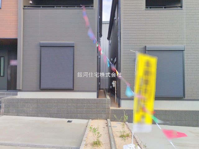 G00385215 千葉県船橋市習志野台２丁目 新築一戸建て 5590万円 土地面積125.61m² (約37.99坪) 建物面積106.40m² (約32.18坪) 間取り４ＬＤＫ 築年月2025年10月(築１年以内)【外観18】