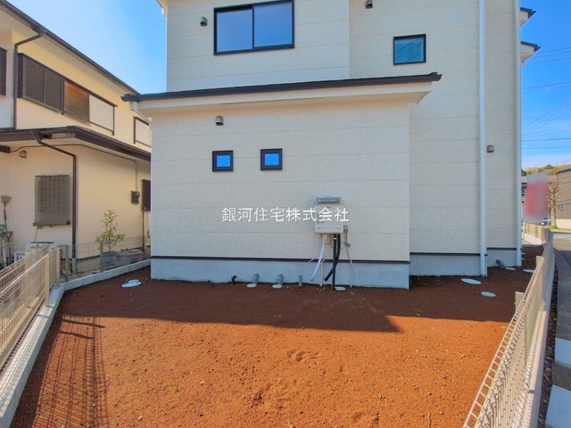G00385330 千葉県我孫子市つくし野５丁目 新築一戸建て 4288万円 土地面積176.34m² (約53.34坪) 建物面積106.53m² (約32.22坪) 間取り４ＬＤＫ 築年月2026年01月(築１年以内)【外観4】