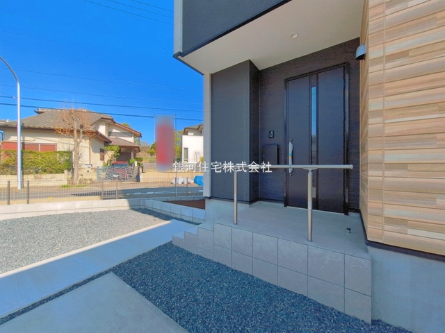 G00385330 千葉県我孫子市つくし野５丁目 新築一戸建て 4288万円 土地面積176.34m² (約53.34坪) 建物面積106.53m² (約32.22坪) 間取り４ＬＤＫ 築年月2026年01月(築１年以内)【外観10】