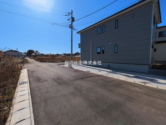 G00385543 千葉県市川市北方町４丁目 新築一戸建て 6199万円 土地面積155.04m² (約46.89坪) 建物面積109.06m² (約32.99坪) 間取り４ＬＤＫ 築年月2026年03月【外観13】