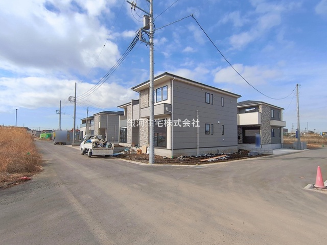 G00385543 千葉県市川市北方町４丁目 新築一戸建て 6199万円 土地面積155.04m² (約46.89坪) 建物面積109.06m² (約32.99坪) 間取り４ＬＤＫ 築年月2026年03月【外観16】