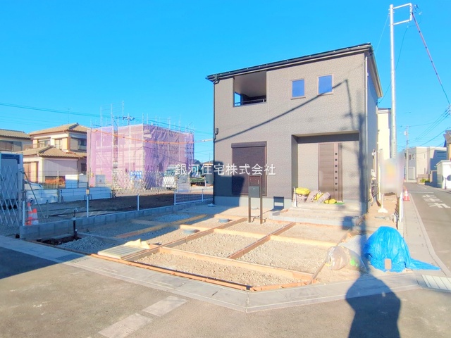 G00385564 埼玉県鴻巣市松原３丁目 新築一戸建て 2890万円 土地面積143.16m² (約43.30坪) 建物面積110.13m² (約33.31坪) 間取り４ＬＤＫ 築年月2025年12月【外観7】