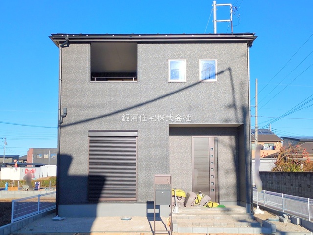 G00385564 埼玉県鴻巣市松原３丁目 新築一戸建て 2890万円 土地面積143.16m² (約43.30坪) 建物面積110.13m² (約33.31坪) 間取り４ＬＤＫ 築年月2025年12月【外観9】