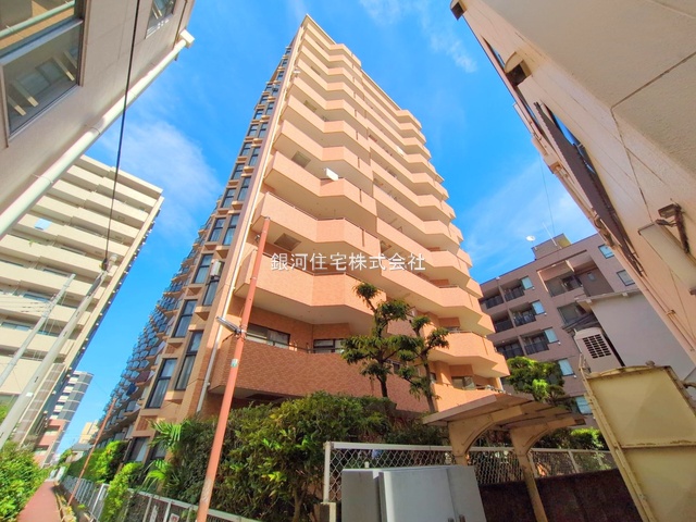 G00385570 埼玉県草加市栄町３丁目 中古マンション 3498万円 専有面積61.05m² (約18.46坪) 間取り２ＳＬＤＫ 所在階4階 築年月1990年07月(築35年)【外観8】