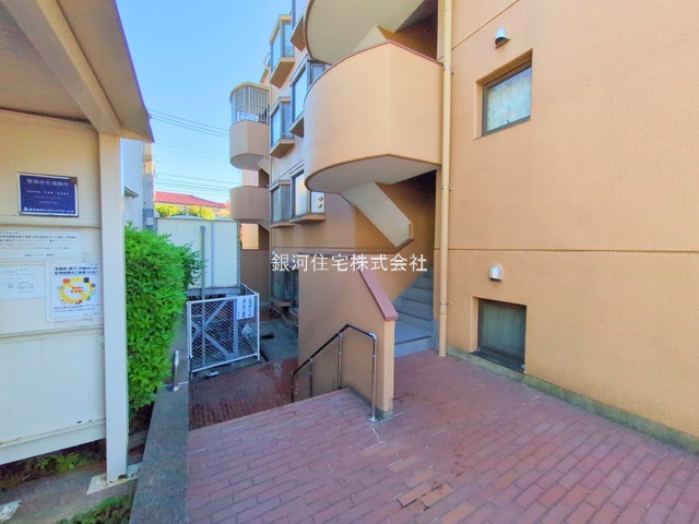 G00385571 東京都大田区南馬込３丁目 中古マンション 2398万円 専有面積45.66m² (約13.81坪) 間取り２ＤＫ 所在階3階 築年月1981年05月(築44年)【外観5】