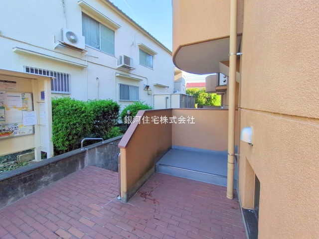 G00385571 東京都大田区南馬込３丁目 中古マンション 2398万円 専有面積45.66m² (約13.81坪) 間取り２ＤＫ 所在階3階 築年月1981年05月(築44年)【外観13】