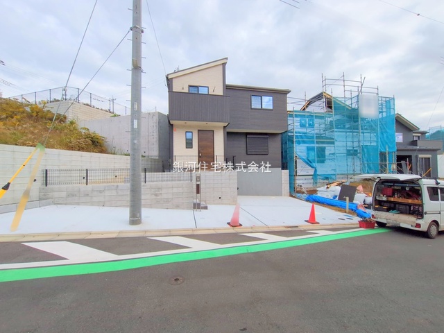 G00385791 千葉県千葉市緑区土気町 新築一戸建て 4080万円 土地面積150.01m² (約45.37坪) 建物面積103.83m² (約31.40坪) 間取り４ＬＤＫ 築年月2025年08月(築１年以内)【外観2】