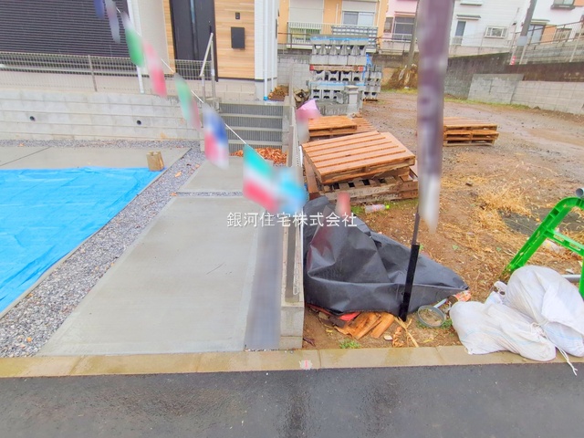 G00385851 千葉県市川市北方町４丁目 新築一戸建て 4999万円 土地面積134.12m² (約40.57坪) 建物面積104.95m² (約31.74坪) 間取り３ＬＤＫ 築年月2025年12月(築１年以内)【外観12】