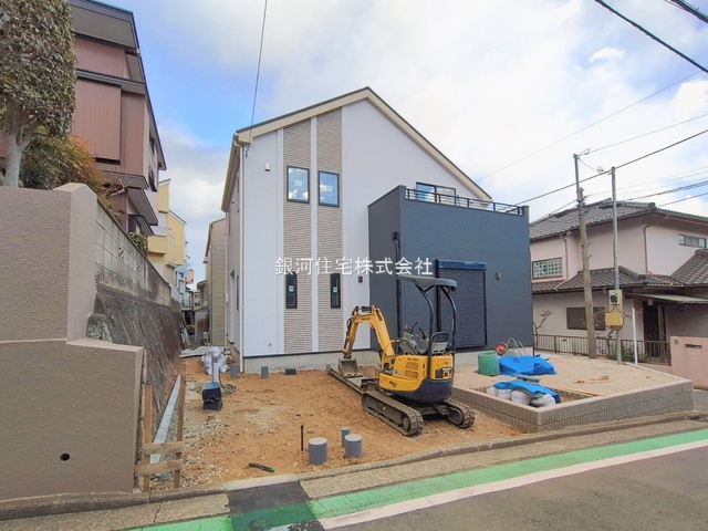 G00385952 神奈川県横浜市港南区笹下７丁目 新築一戸建て 5990万円 土地面積150.72m² (約45.59坪) 建物面積109.30m² (約33.06坪) 間取り４ＬＤＫ 築年月2026年02月【外観11】