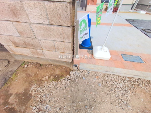 G00386742 東京都西東京市住吉町４丁目 新築一戸建て 7350万円 土地面積124.73m² (約37.73坪) 建物面積97.70m² (約29.55坪) 間取り４ＬＤＫ 築年月2025年11月(築１年以内)【外観10】