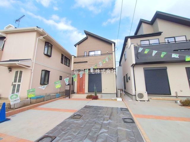 G00386742 東京都西東京市住吉町４丁目 新築一戸建て 7350万円 土地面積124.73m² (約37.73坪) 建物面積97.70m² (約29.55坪) 間取り４ＬＤＫ 築年月2025年11月(築１年以内)【外観11】