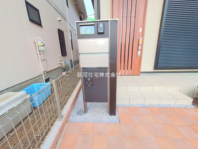 G00386742 東京都西東京市住吉町４丁目 新築一戸建て 7350万円 土地面積124.73m² (約37.73坪) 建物面積97.70m² (約29.55坪) 間取り４ＬＤＫ 築年月2025年11月(築１年以内)【外観14】