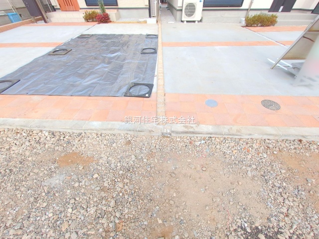 G00386743 東京都西東京市住吉町４丁目 新築一戸建て 7380万円 土地面積123.00m² (約37.20坪) 建物面積97.70m² (約29.55坪) 間取り３ＬＤＫ 築年月2025年11月(築１年以内)【外観9】