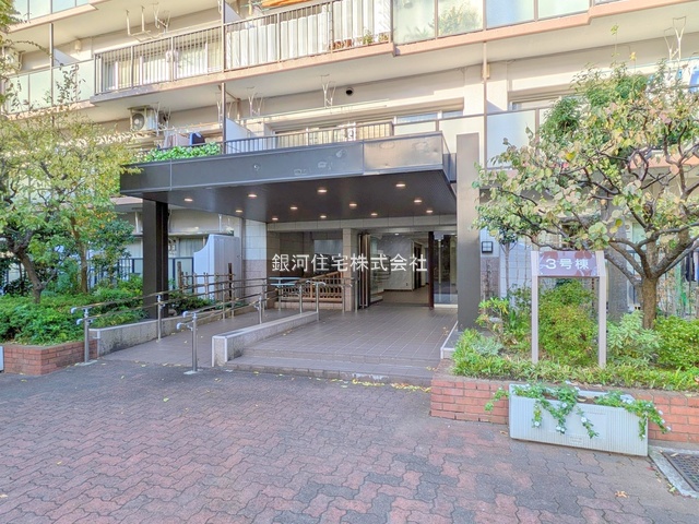 G00386744 東京都府中市押立町１丁目 中古マンション 3799万円 専有面積68.17m² (約20.62坪) 間取り３ＬＤＫ 所在階3階 築年月1983年09月(築42年)【外観3】