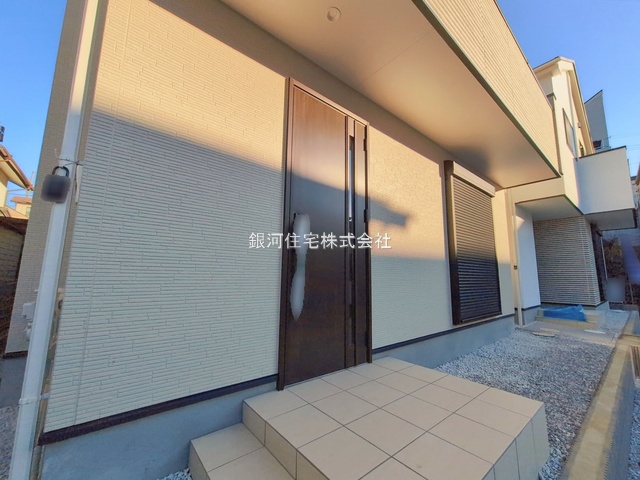 G00387038 東京都町田市玉川学園３丁目 新築一戸建て 4990万円 土地面積122.19m² (約36.96坪) 建物面積97.70m² (約29.55坪) 間取り４ＬＤＫ 築年月2026年01月(築１年以内)【外観17】