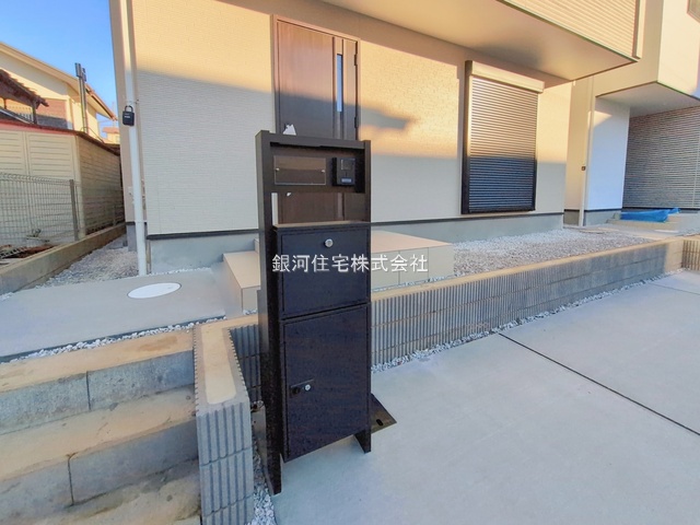 G00387038 東京都町田市玉川学園３丁目 新築一戸建て 4990万円 土地面積122.19m² (約36.96坪) 建物面積97.70m² (約29.55坪) 間取り４ＬＤＫ 築年月2026年01月(築１年以内)【外観18】