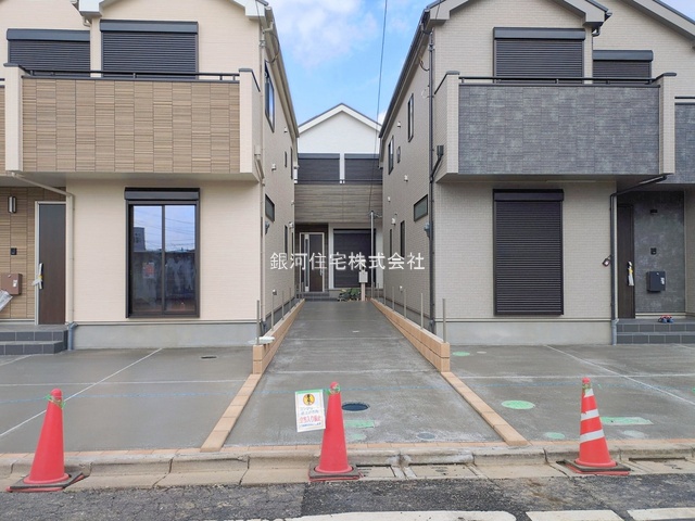 G00387042 東京都足立区花畑４丁目 新築一戸建て 5190万円 土地面積107.41m² (約32.49坪) 建物面積93.36m² (約28.24坪) 間取り４ＬＤＫ 築年月2026年02月【外観2】