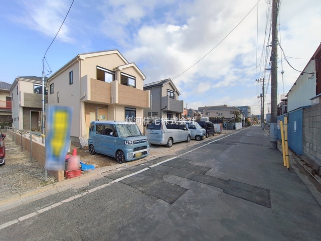 G00387042 東京都足立区花畑４丁目 新築一戸建て 5190万円 土地面積107.41m² (約32.49坪) 建物面積93.36m² (約28.24坪) 間取り４ＬＤＫ 築年月2026年02月【外観6】