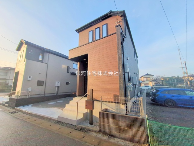 G00387091 千葉県鎌ヶ谷市南鎌ヶ谷２丁目 新築一戸建て 2890万円 土地面積102.03m² (約30.86坪) 建物面積88.80m² (約26.86坪) 間取り３ＬＤＫ 築年月2025年12月(築１年以内)【外観14】