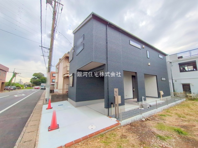 G00387107 千葉県千葉市稲毛区穴川町 新築一戸建て 4780万円 土地面積100.08m² (約30.27坪) 建物面積112.40m² (約34.00坪) 間取り３ＬＤＫ 築年月2025年06月(築１年以内)【外観16】