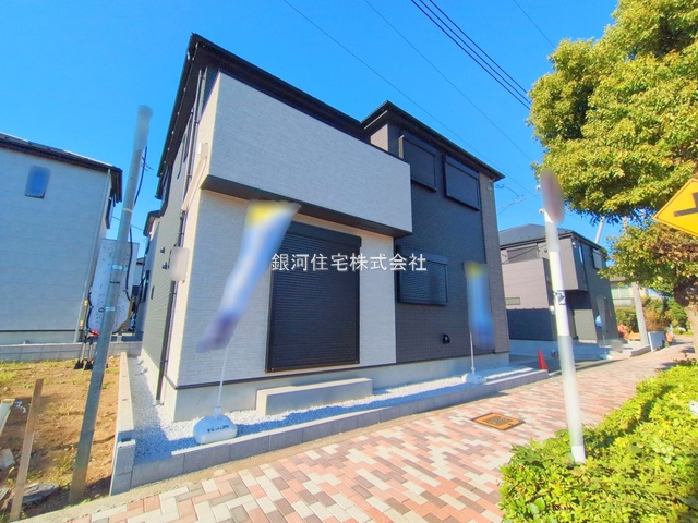 G00387172 東京都稲城市押立 新築一戸建て 5730万円 土地面積100.01m² (約30.25坪) 建物面積99.36m² (約30.05坪) 間取り４ＬＤＫ 築年月2025年11月(築１年以内)【外観2】