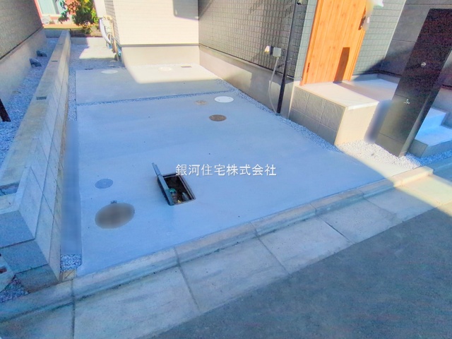 G00387176 東京都稲城市押立 新築一戸建て 5980万円 土地面積100.04m² (約30.26坪) 建物面積97.70m² (約29.55坪) 間取り４ＬＤＫ 築年月2025年11月(築１年以内)【外観4】