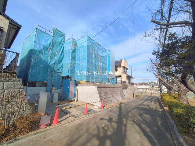 G00387262 神奈川県座間市緑ヶ丘１丁目 新築一戸建て 5480万円 土地面積167.66m² (約50.71坪) 建物面積119.24m² (約36.07坪) 間取り５ＬＤＫ 築年月2026年06月【外観6】