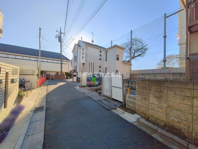 G00387293 千葉県船橋市前原西２丁目 新築一戸建て 7048万円 土地面積77.95m² (約23.57坪) 建物面積118.05m² (約35.71坪) 間取り４ＬＤＫ 築年月2026年03月【外観9】