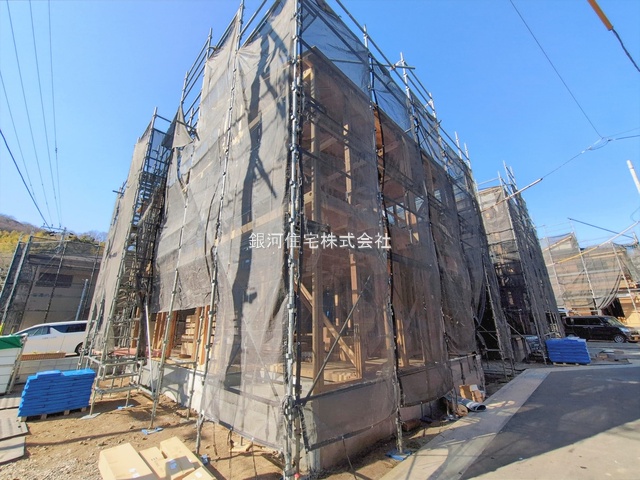 G00387299 神奈川県中郡二宮町二宮 新築一戸建て 4480万円 土地面積133.77m² (約40.46坪) 建物面積104.25m² (約31.53坪) 間取り４ＬＤＫ 築年月2026年03月【外観7】