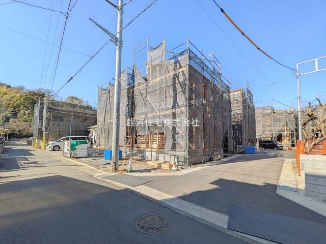 G00387299 神奈川県中郡二宮町二宮 新築一戸建て 4480万円 土地面積133.77m² (約40.46坪) 建物面積104.25m² (約31.53坪) 間取り４ＬＤＫ 築年月2026年03月【外観9】