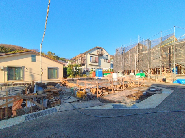 G00387299 神奈川県中郡二宮町二宮 新築一戸建て 4480万円 土地面積133.77m² (約40.46坪) 建物面積104.25m² (約31.53坪) 間取り４ＬＤＫ 築年月2026年03月【外観11】