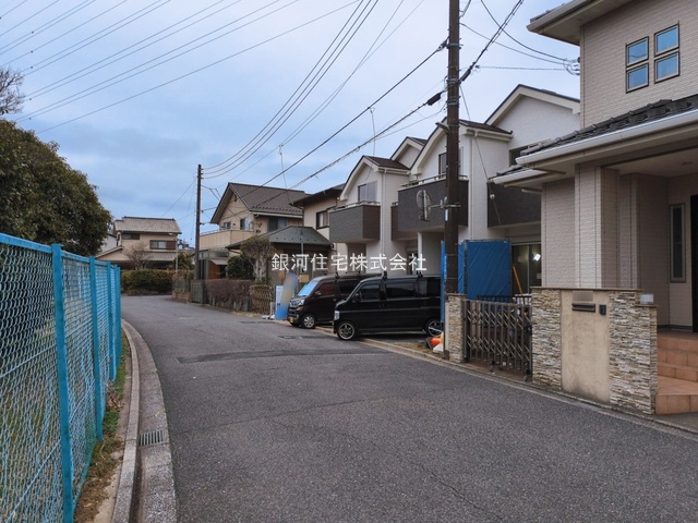 G00387937 千葉県千葉市中央区東千葉３丁目 新築一戸建て 4090万円 土地面積91.81m² (約27.77坪) 建物面積97.92m² (約29.62坪) 築年月2026年03月【外観3】