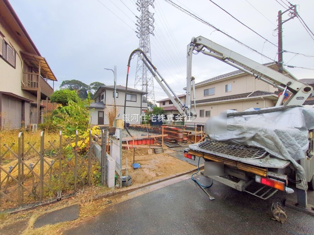 G00387937 千葉県千葉市中央区東千葉３丁目 新築一戸建て 4090万円 土地面積91.81m² (約27.77坪) 建物面積97.92m² (約29.62坪) 築年月2026年03月【外観16】