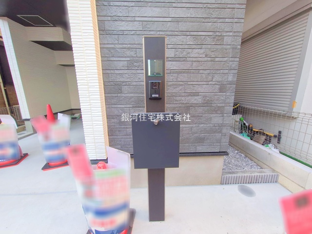 G00387957 東京都大田区西六郷４丁目 新築一戸建て 6990万円 土地面積61.82m² (約18.70坪) 建物面積97.23m² (約29.41坪) 間取り３ＳＬＤＫ 築年月2025年11月(築１年以内)【外観16】