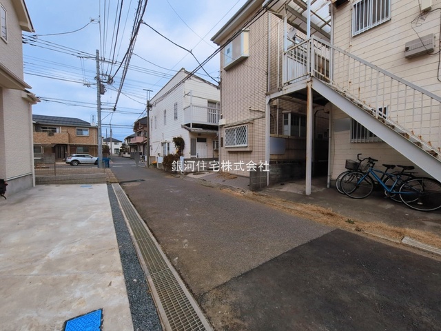 G00387993 千葉県八千代市八千代台東３丁目 新築一戸建て 3990万円 土地面積113.44m² (約34.31坪) 建物面積96.26m² (約29.11坪) 間取り４ＬＤＫ 築年月2026年02月【外観12】