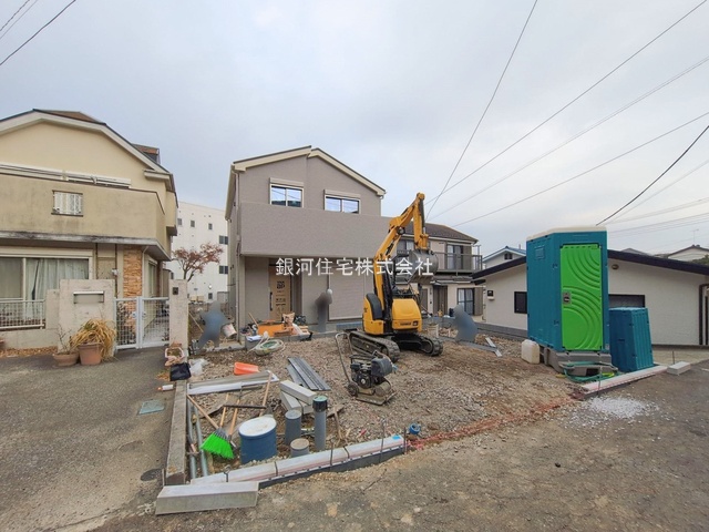 G00388479 神奈川県横須賀市大矢部３丁目 新築一戸建て 4090万円 土地面積164.50m² (約49.76坪) 建物面積98.94m² (約29.92坪) 間取り４ＬＤＫ 築年月2026年02月(築１年以内)【外観2】