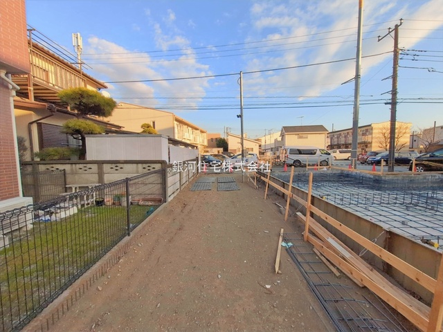 G00388484 神奈川県藤沢市本鵠沼４丁目 新築一戸建て 6990万円 土地面積116.37m² (約35.20坪) 建物面積94.80m² (約28.67坪) 間取り２ＳＬＤＫ 築年月2026年05月【外観14】