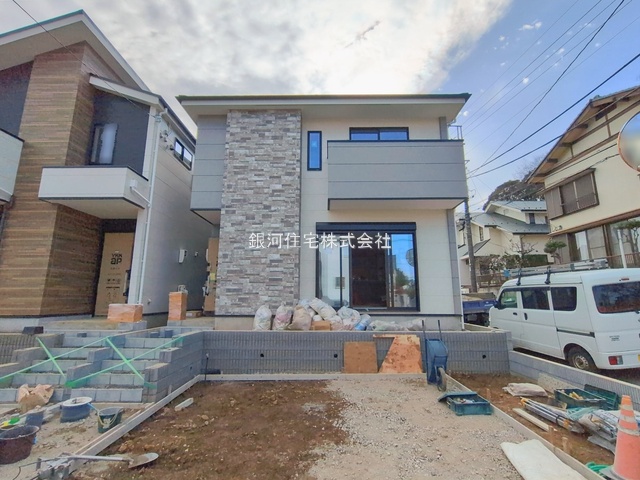 G00388486 千葉県松戸市小金原１丁目 新築一戸建て 4499万円 土地面積123.45m² (約37.34坪) 建物面積105.16m² (約31.81坪) 間取り４ＬＤＫ 築年月2026年01月(築１年以内)【外観17】