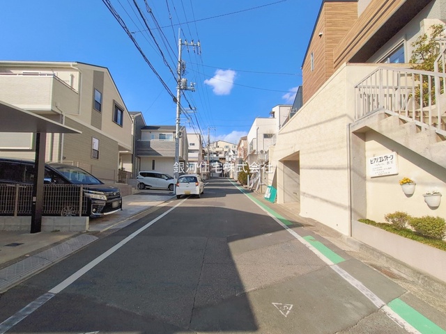 G00388510 神奈川県横浜市港北区高田西３丁目 新築一戸建て 7198万円 土地面積113.47m² (約34.32坪) 建物面積86.32m² (約26.11坪) 間取り２ＳＬＤＫ 築年月2026年03月【外観13】