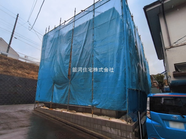 G00388517 神奈川県座間市明王 新築一戸建て 3480万円 土地面積88.47m² (約26.76坪) 建物面積87.76m² (約26.54坪) 間取り３ＬＤＫ 築年月2026年07月【外観2】