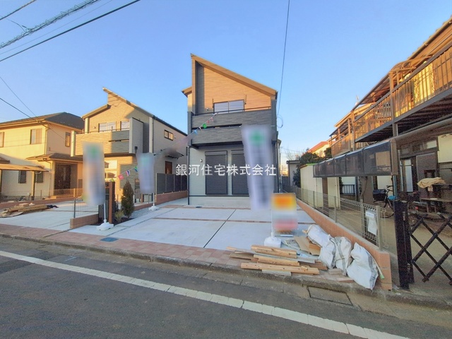 G00388519 東京都立川市若葉町４丁目 新築一戸建て 5790万円 土地面積127.06m² (約38.43坪) 建物面積99.36m² (約30.05坪) 間取り４ＬＤＫ 築年月2026年01月(築１年以内)【外観11】