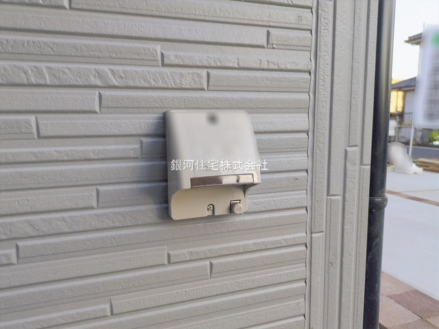 G00388519 東京都立川市若葉町４丁目 新築一戸建て 5790万円 土地面積127.06m² (約38.43坪) 建物面積99.36m² (約30.05坪) 間取り４ＬＤＫ 築年月2026年01月(築１年以内)【外観16】