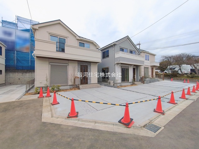 G00388532 東京都稲城市坂浜 新築一戸建て 5530万円 土地面積130.49m² (約39.47坪) 建物面積104.65m² (約31.65坪) 間取り４ＬＤＫ 築年月2026年02月(築１年以内)【外観2】