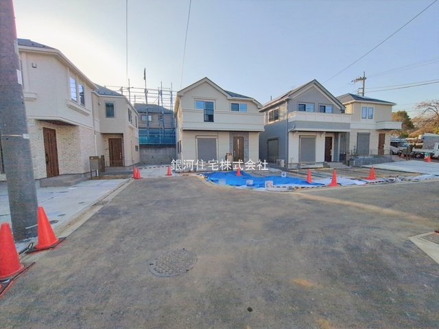 G00388532 東京都稲城市坂浜 新築一戸建て 5530万円 土地面積130.49m² (約39.47坪) 建物面積104.65m² (約31.65坪) 間取り４ＬＤＫ 築年月2026年02月(築１年以内)【外観17】