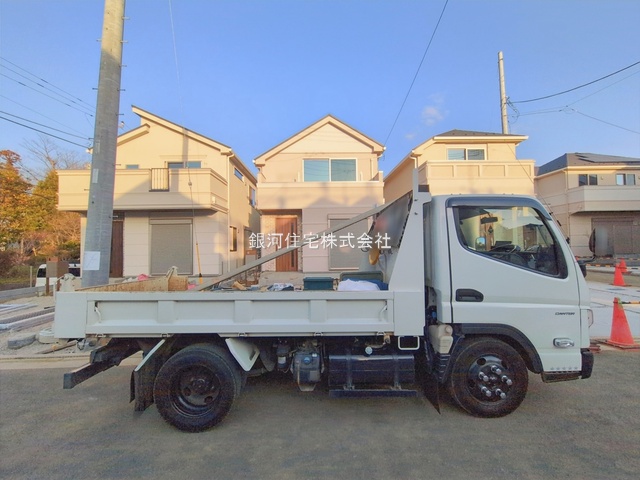 G00388535 東京都稲城市坂浜 新築一戸建て 5380万円 土地面積130.20m² (約39.38坪) 建物面積101.32m² (約30.64坪) 間取り２ＳＬＤＫ 築年月2026年02月(築１年以内)【外観15】