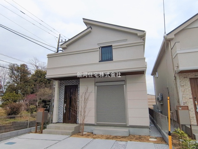 G00388536 東京都稲城市坂浜 新築一戸建て 5480万円 土地面積130.20m² (約39.38坪) 建物面積103.92m² (約31.43坪) 間取り２ＳＬＤＫ 築年月2026年02月(築１年以内)【外観13】